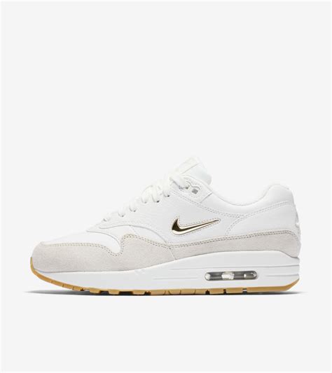 nike wit met goud|AIR MAX 1 PREMIUM VOOR DAMES .